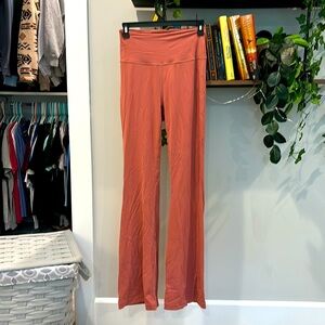 Lululemon size 6 pink